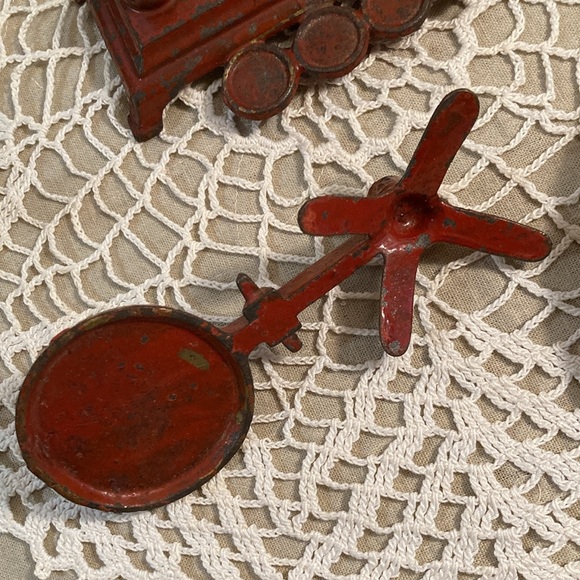 Antique Cast Iron 3 Piece Mini Scale - Picture 10 of 14